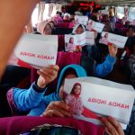 Heboh! Diduga Pemkab Pesawaran Bagi-bagi Amplop Bergambar Calon Bupati Pesawaran 