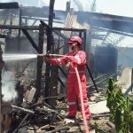 Ditinggal Melayat Rumah Milik Warga Sabah balau Hangus Terbakar 