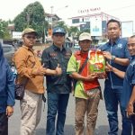 Taring Lampung dan IWO Gelar Jum’at Berkah, Bagikan Nasi Kotak dan Beras untuk Warga Kota Bandar Lampung