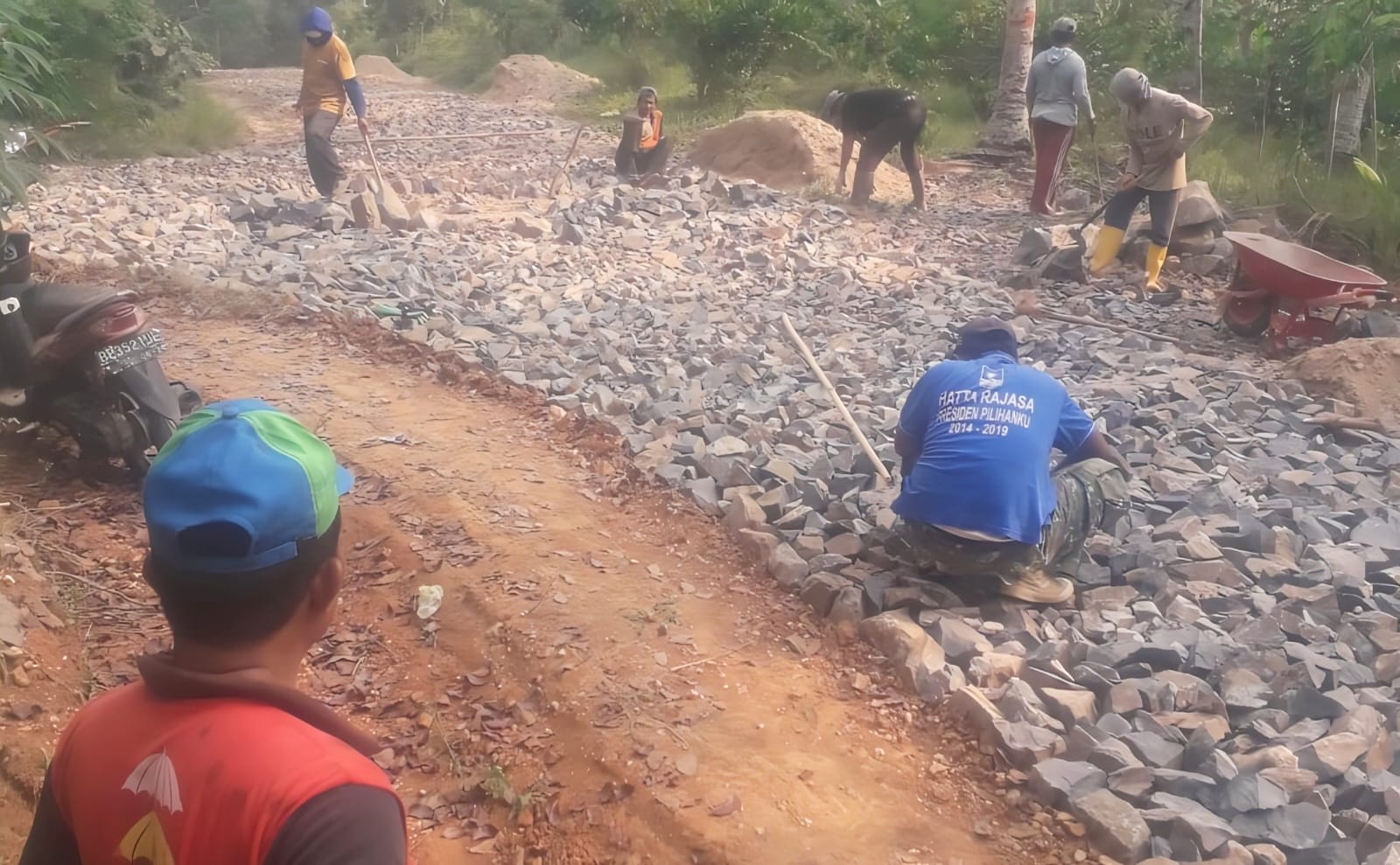 Dari Durian hingga Gazebo: Pekon Margosari Maju dengan Pemberdayaan dan Pembangunan