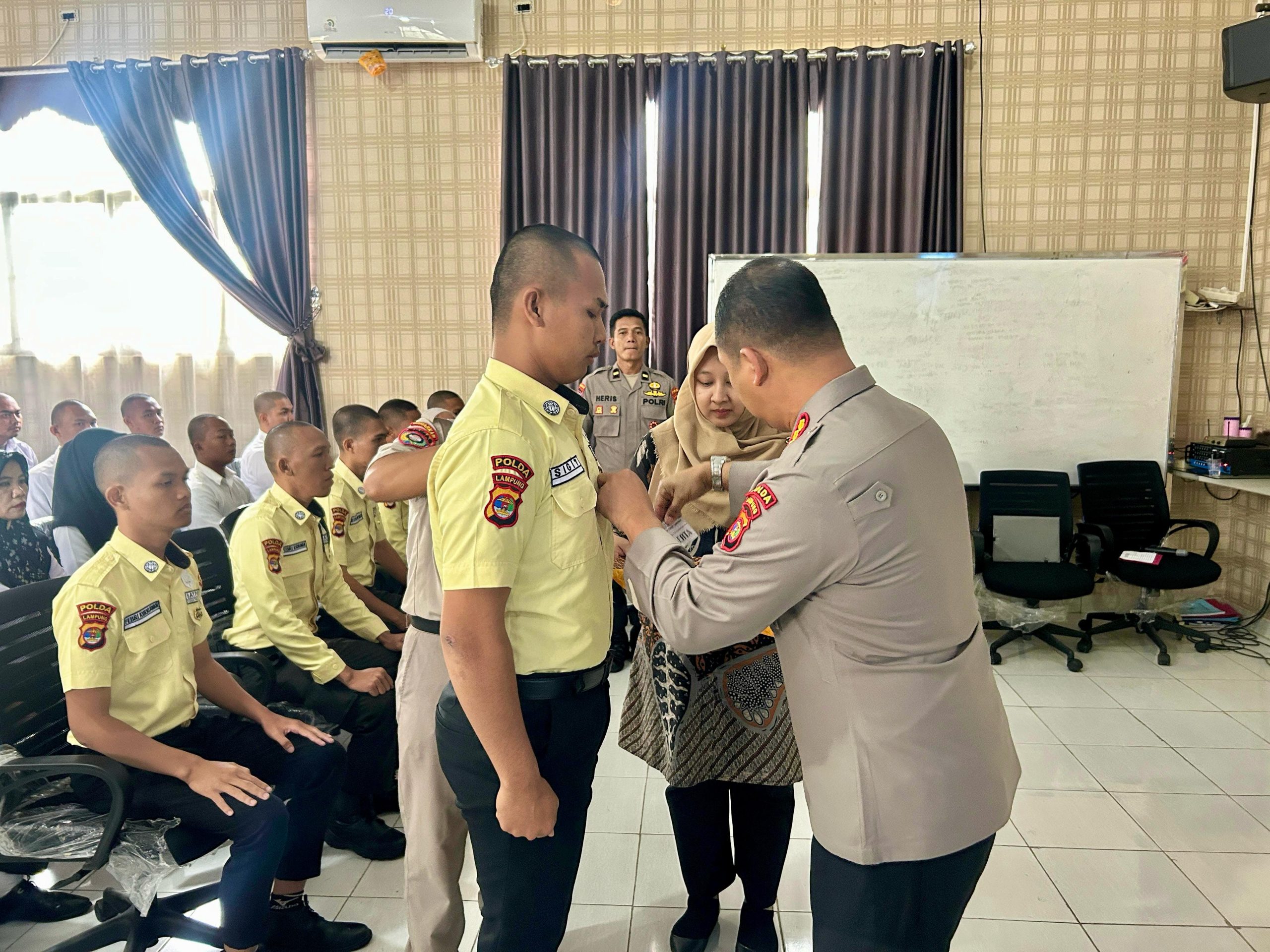65 Satpam Gada Pratama Angkatan III 2025 Resmi Lulus, Polda Lampung Tekankan Profesionalisme dan Disiplin