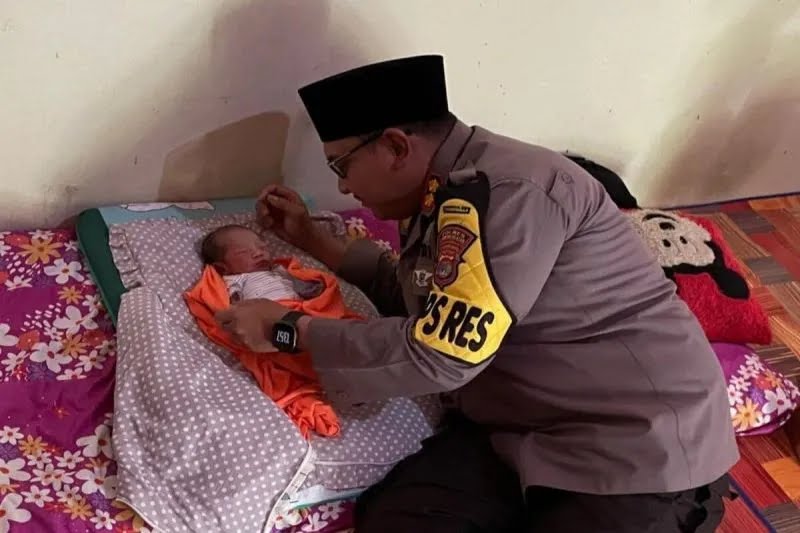 Geger! Bayi Laki-Laki Ditemukan di Samping Asrama Putri Ponpes Babul Hikmah