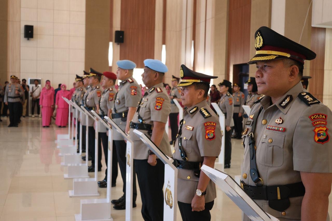 Mutasi Jabatan, Polda Lampung Gelar Sertijab Sejumlah Pejabat Utama dan Kapolres