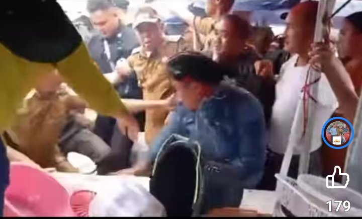 Viral! Wakil Bupati Tulang Bawang Nyaris Adu Jotos dengan Pedagang di Pasar Modern