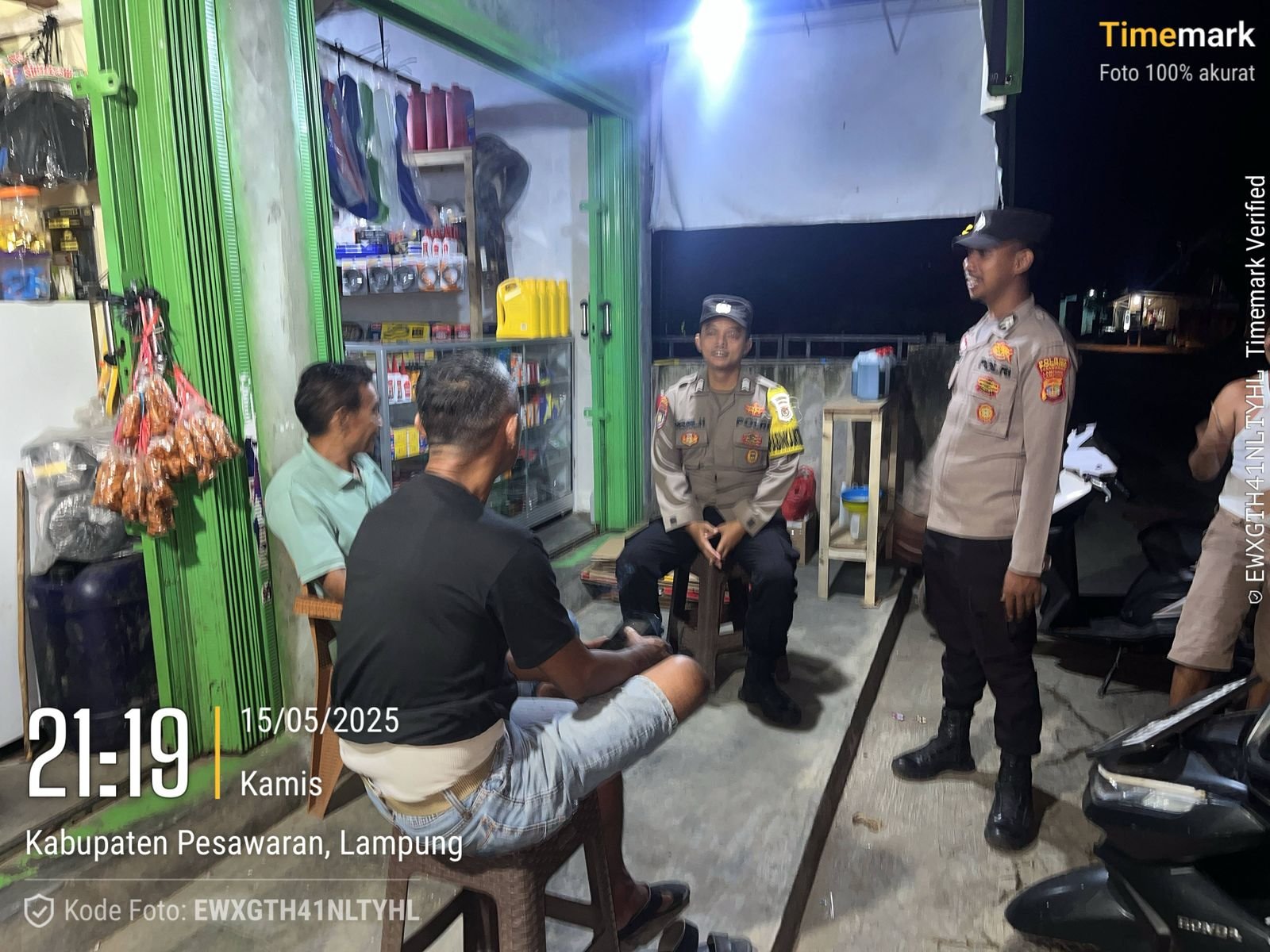 Ciptakan Rasa aman, Polsek Padang Cermin Patroli Jalur Rawan Way Ratai, Cegah Kriminalitas Malam Hari