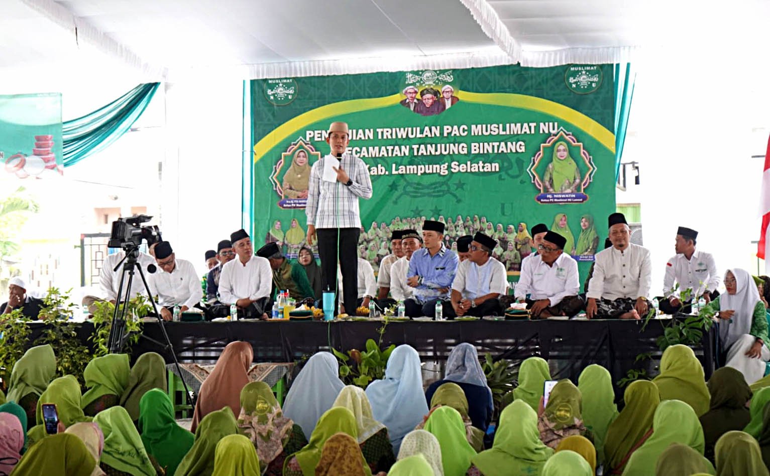 Baznas Lampung Selatan dan Bupati Egi Santuni Anak Yatim dalam Pengajian Muslimat NU Tanjung Bintang