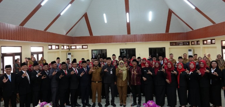 Rotasi Kepsek Lampung: 51 Kepala Sekolah Dilantik untuk Tingkatkan Mutu Pendidikan