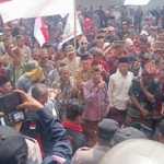 TANAH ADAT PITU: Masyarakat Adat Pitu Ngetiyuh Perjuangkan Kepastian Hukum Tanah Adat