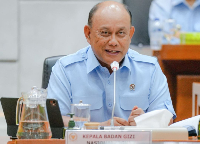 Kepala BGN Diganti, Prabowo Copot Dadan Hindayana dan Tunjuk Nanik Deyang