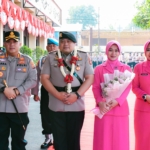Penyerahan Jabatan Wakapolresta Cirebon Berlangsung Penuh Haru, Polresta Lepas AKBP Eko Munarianto dengan Apresiasi Tinggi