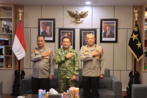 Sinergitas TNI-Polri Jadi Komitmen Bersama, Kapolda Aceh Sambut Silaturahmi Kasdam Iskandar Muda di Mapolda Aceh