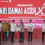 Hari Damai Aceh: Kapolda Aceh Terima Penghargaan atas Kontribusi Merawat Perdamaian