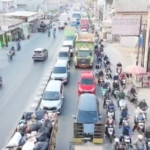 Antrean Panjang di Jalan Cikarang–Cibarusah, Proyek Perbaikan Jalan Disorot Saat Jam Sibuk