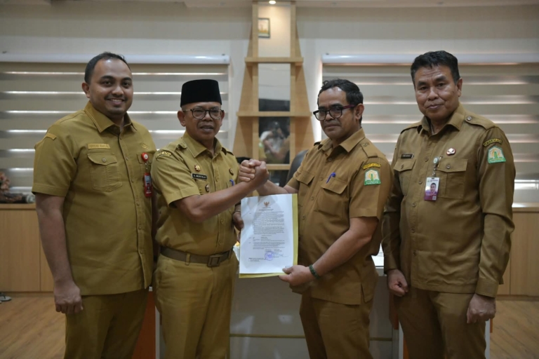 Taufik Jadi Plt Sekda Aceh, Wagub Dek Fadh: Jaga Integritas dan Bangun Komunikasi yang Baik