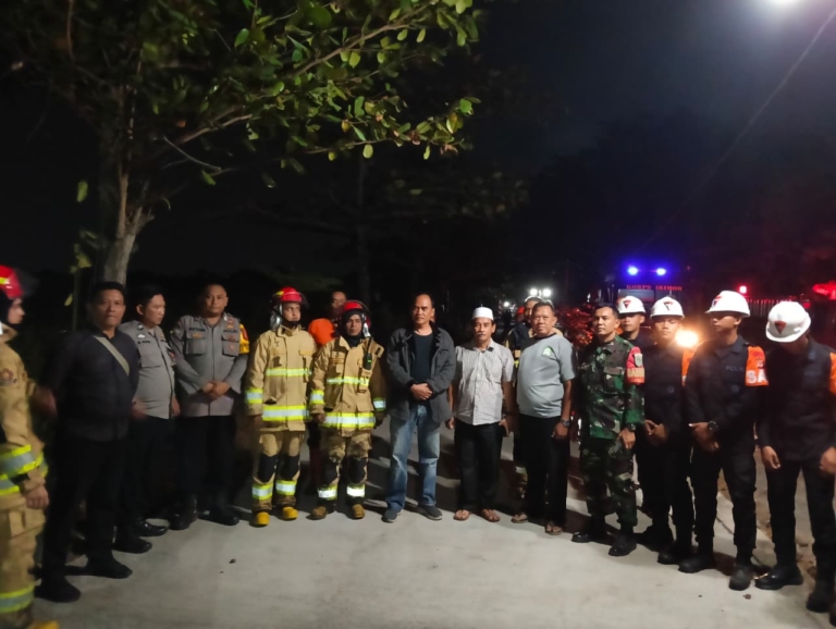 Kebakaran Lahan Kedawung Dipadamkan Cepat, Polisi dan Damkar Bergerak Cegah Api Meluas