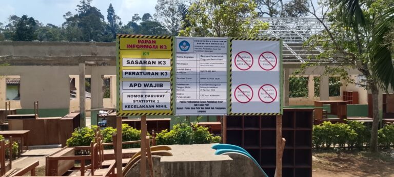 Revitalisasi SDN 1 Sinar Petir Disorot, Anggaran Rp971 Juta Dipertanyakan