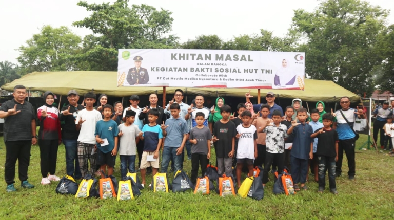 Hujan Tak Patahkan Semangat Warga Langsa Ikuti Car Free Day dan Baksoskes HUT TNI ke-81