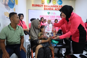 Bhakti Kesehatan Bhayangkari Layani 2.000 Warga Aceh Tamiang, 74 Nakes Turun Berikan Layanan Gratis
