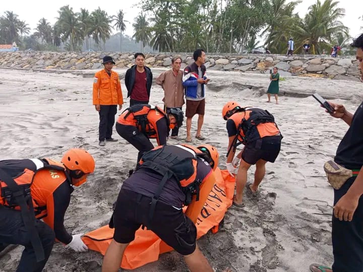 Remaja Hilang Tiga Hari, Jasad Rangga Ditemukan di Perairan Pelabuhan Pekon Balam